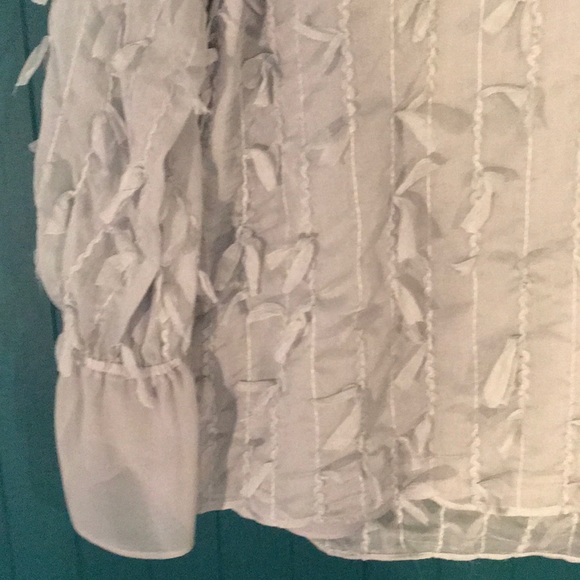 Top - Picture 2 of 2